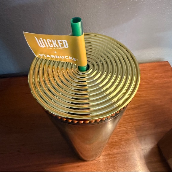 Starbucks Wicked Emerald City Green with Gold Tumbler NEW - Picture 4 of 6